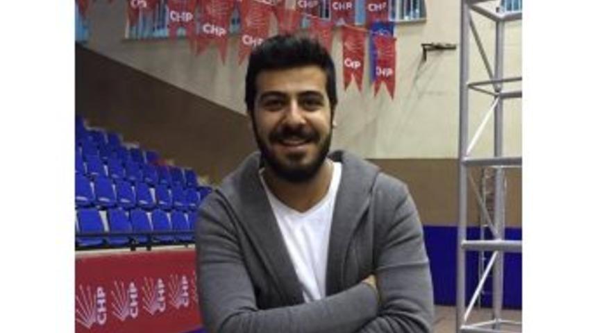 Chp Gen&ccedil;lik Kolları İl Başkanı Tilki&rsquo;den Pankart A&ccedil;ıklaması