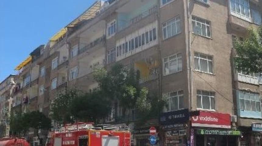 Niğde&rsquo;de Baca Yangını Paniğe Neden Oldu