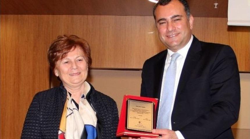 Başkan Taşdelen, Atılım &Uuml;niversitesi&rsquo;nde Mimar Adaylarla Buluştu