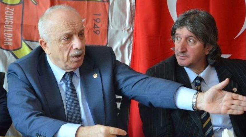 &Ouml;zbakır, Gazeticiler İle Bir Araya Geldi