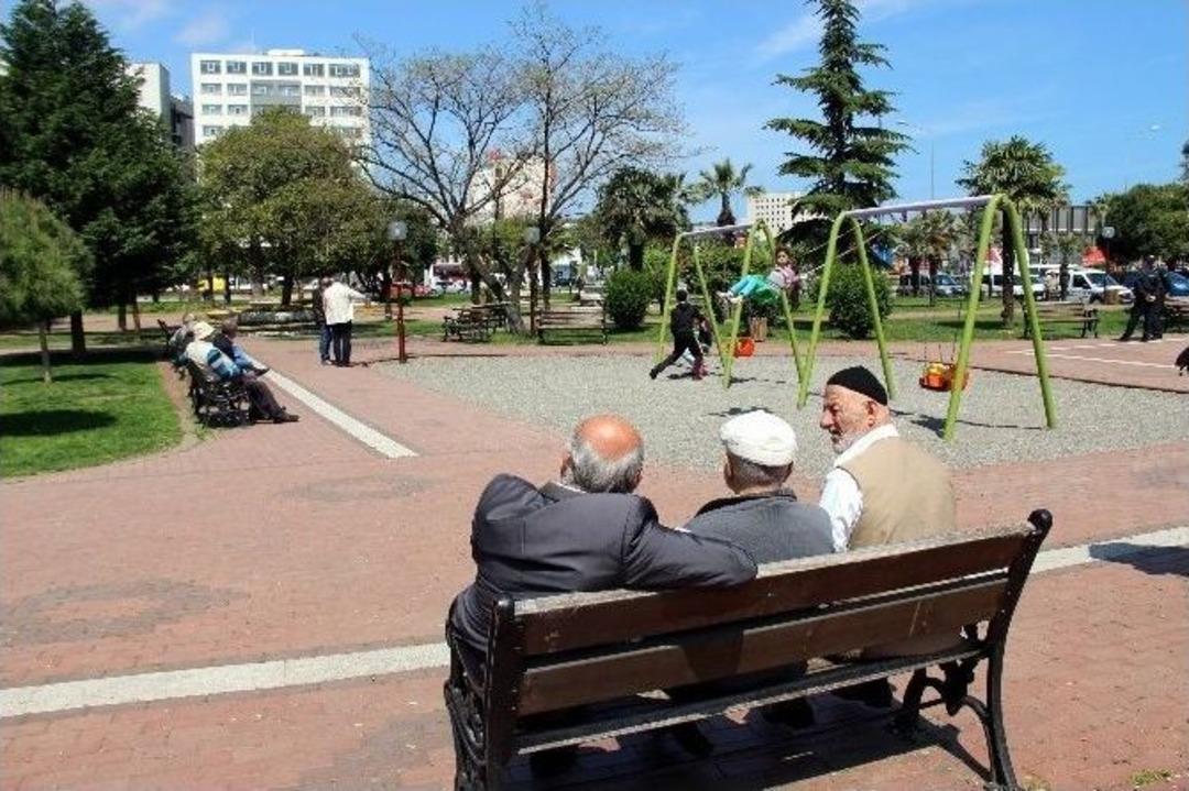 Samsun&rsquo;da Ş&uuml;pheli &Ccedil;anta Paniği