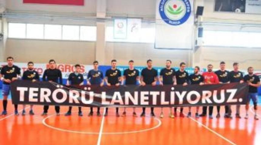 Hentbolculardan Ter&ouml;re Tepki