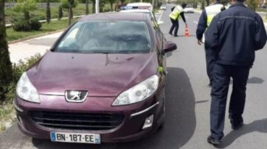 Otomobilin &Ccedil;arptığı Bebek &Ouml;ld&uuml;