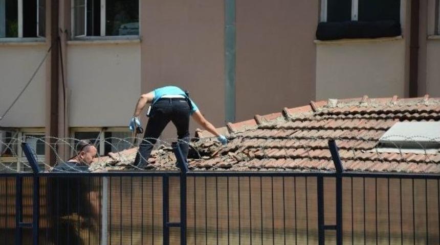 Diyarbakır&rsquo;da Askeri Binaya El Yapımı Patlayıcı Atıldı