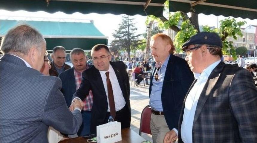 Vatandaşlarla Teması Kaybetmiyor