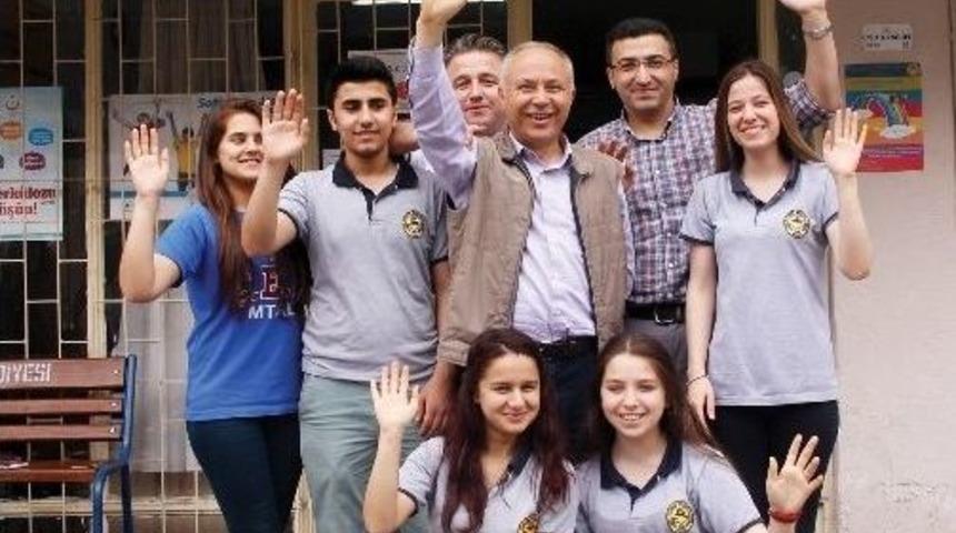 Gazetecilik &Ouml;ğrencileri İspanya&rsquo;ya Gidiyor