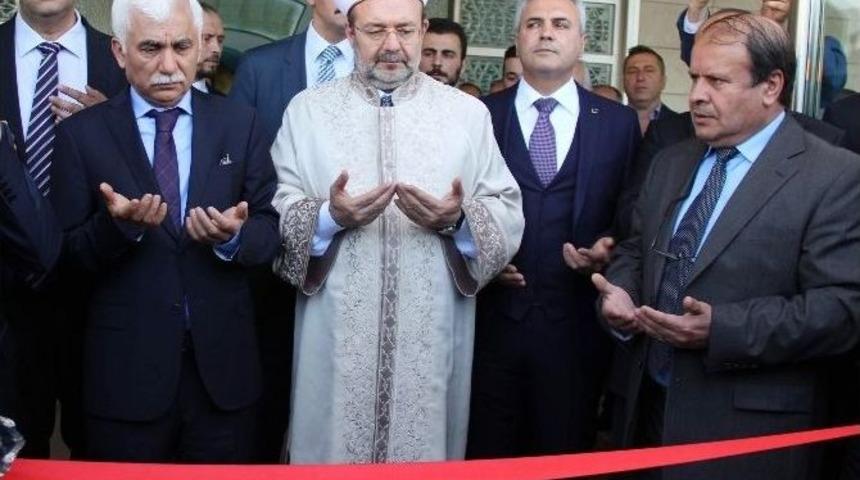 Diyanet İşleri Başkanı G&ouml;rmez Karab&uuml;k&rsquo;te