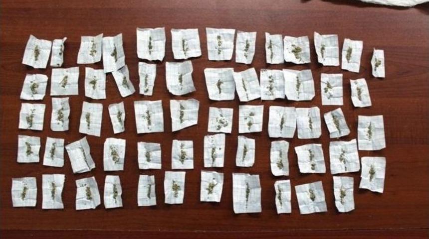 &Ccedil;orum Polisinden Sokak Satıcılarına Operasyon