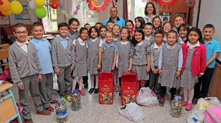Minik &Ouml;ğrencilerden &Ccedil;evre Ve Doğaya Katkı