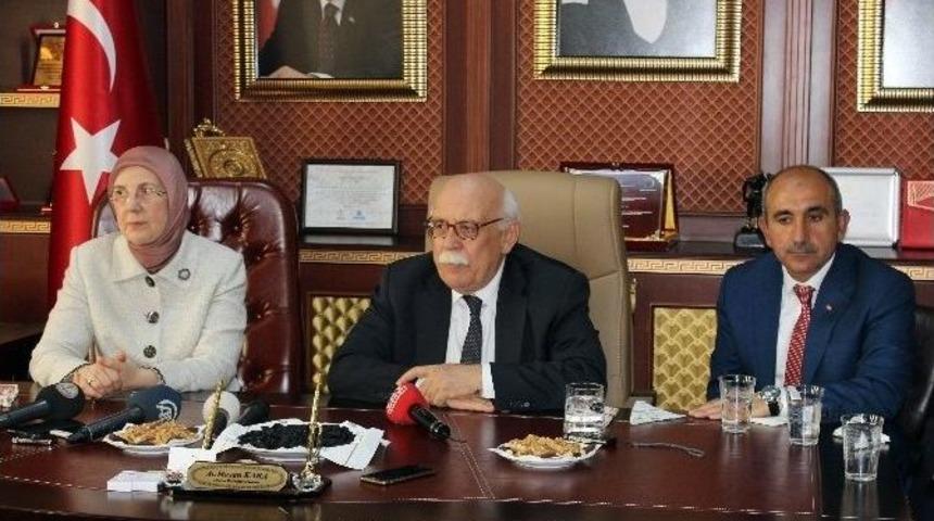 Bakanlar, Kilis Belediyesini Ziyaret Etti