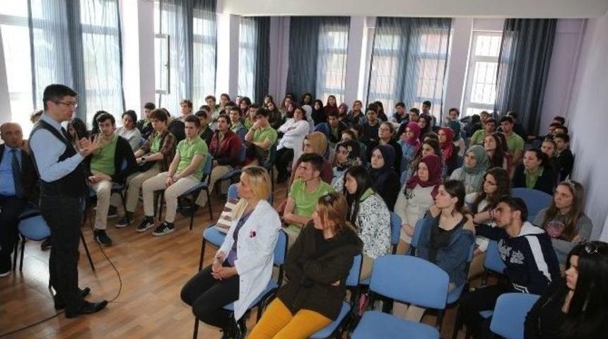 &Ouml;ğrencilere Sınav Stresi Eğitimi Verildi