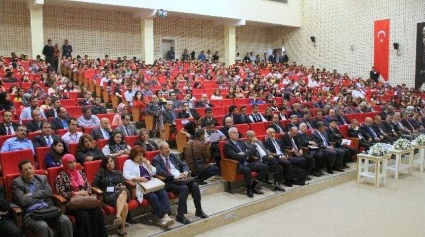 2&rsquo;inci Uluslararası Ortadoğu Konferansları &Uuml;niversitede D&uuml;zenlendi