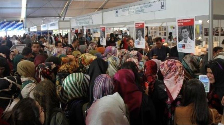 Erzurum Kitap Fuarı&rsquo;na Yoğun İlgi