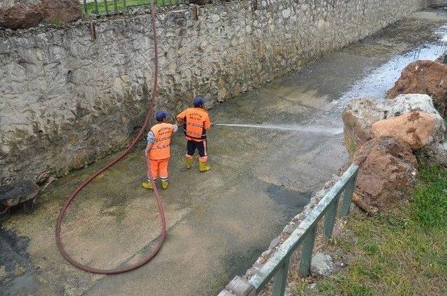 Bozüyük’te Temizlik Çalışmaları