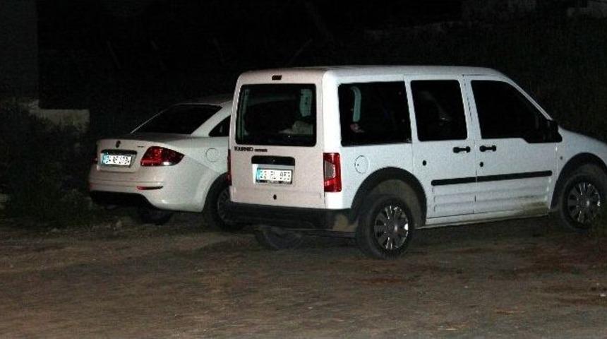 Emniyetin Arkasında Ş&uuml;pheli Ara&ccedil; Paniği