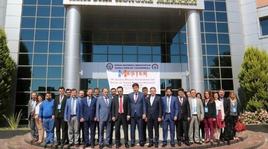 Ad&uuml; &rsquo;3. Ulusal Meslek Y&uuml;ksekokulları Sosyal Ve Teknik Bilimler&rsquo; Konferansına Ev Sahipliği Yapıyor