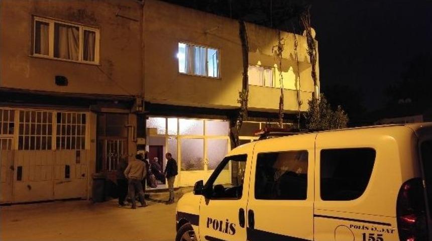 Yaşlı Adam Evinde &Ouml;l&uuml; Bulundu