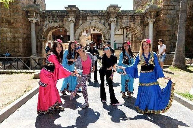 Uluslararası Kaleiçi Old Town Festivali’ne Doğru