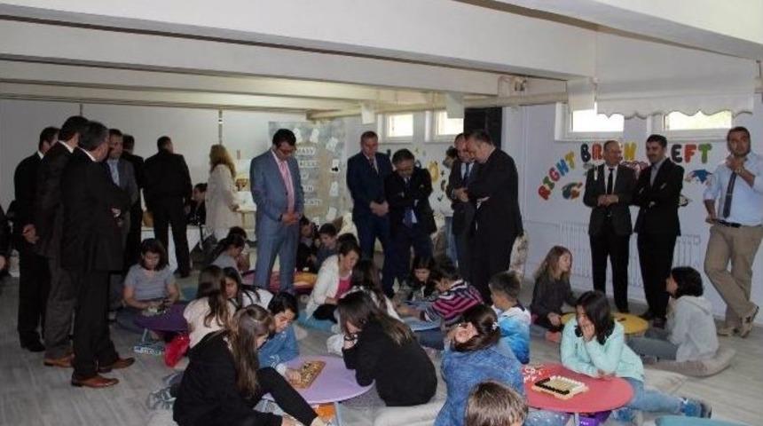 &Ouml;ğrencilere Matematiği Sevdirecek Proje