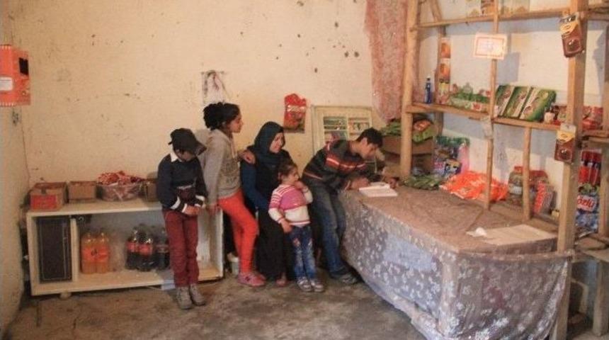 14 Yaşındaki K&uuml;&ccedil;&uuml;k Esnaf Destek Bekliyor