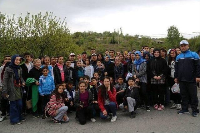 Melikgazi Belediyesi Çocuk Meclis Üyeleri Kızıltepe’de Sabah Sporuna Çıktı