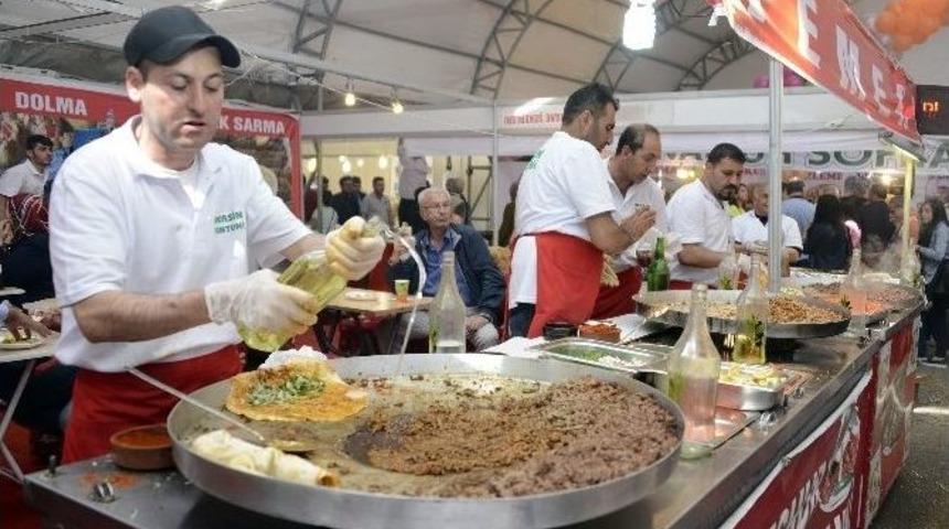 Mersin Tanıtım G&uuml;nleri&rsquo;ne Ziyaret&ccedil;i Akını