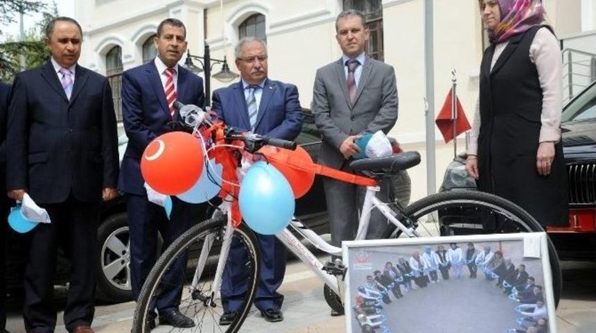 Bilecik Halk Sağlığı M&uuml;d&uuml;rl&uuml;ğ&uuml;&rsquo;ne "diyabet" Mansiyon &Ouml;d&uuml;l&uuml;