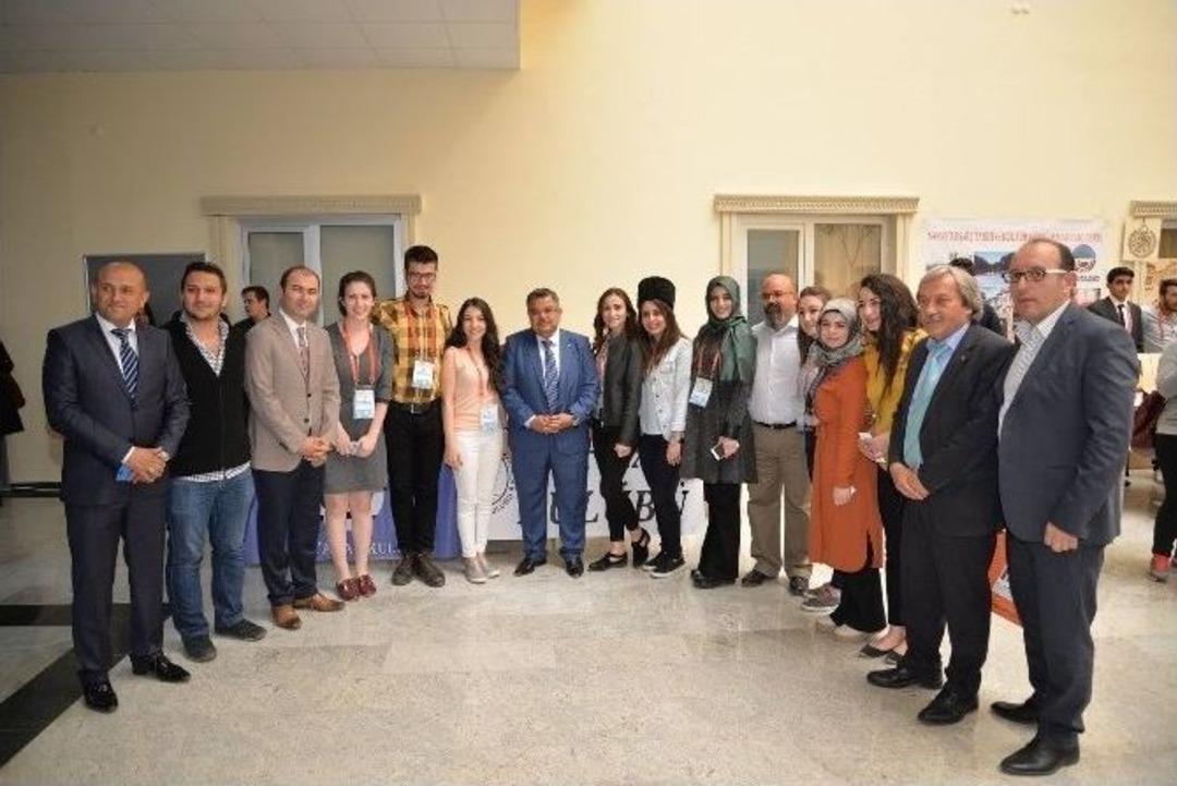 Başkan Yağcı, 3&rsquo;&uuml;nc&uuml; Kariyer G&uuml;nlerine Katıldı