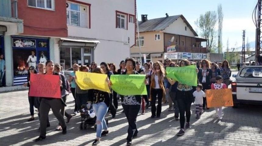 Tunceli&rsquo;de Cinsel İstismar Protestosu
