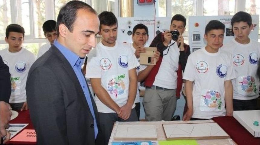 Ulukışla&rsquo;da T&uuml;bitak Bilim Fuarları Başladı