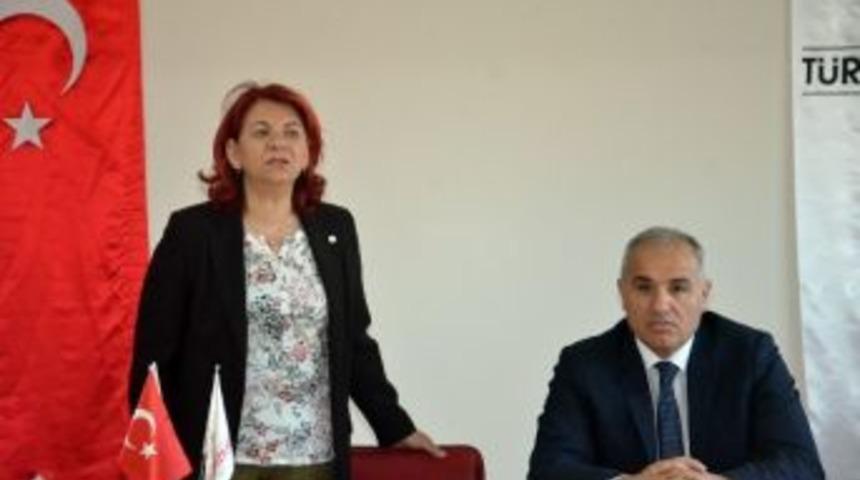 Kızılay &Ccedil;orlu Şubesi&rsquo;nden Kan Bağış Aracı Kampanyası