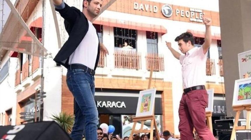 Keremcem&rsquo;den Aydın&rsquo;da Zeybek Şov