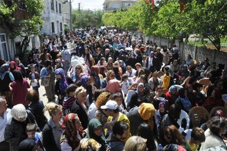 Akçakocalı Kadınlar, Dünya Barışı İçin 2 Rekor Birden Kırdı G4