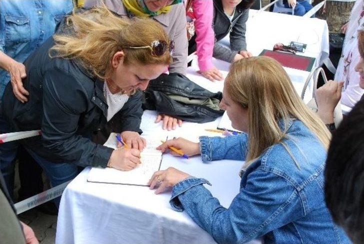 Akçakocalı Kadınlar, Dünya Barışı İçin 2 Rekor Birden Kırdı G5