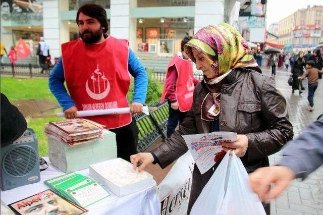 Alperenlerden Kutlu Doğum Etkinliği