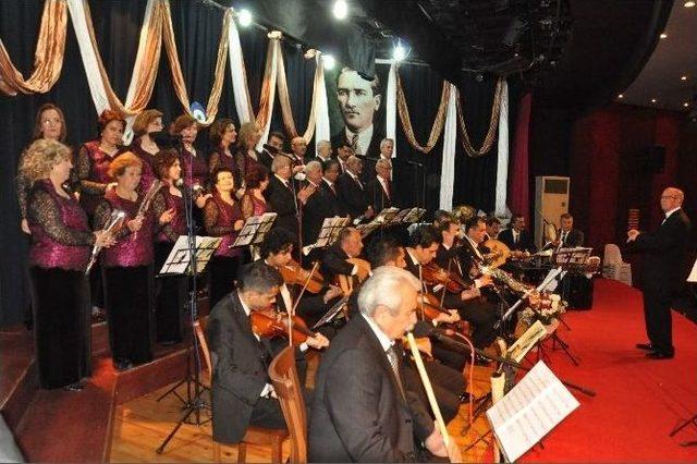 Nazilli’de Klasik Türk Musikisi Konseri Büyüledi