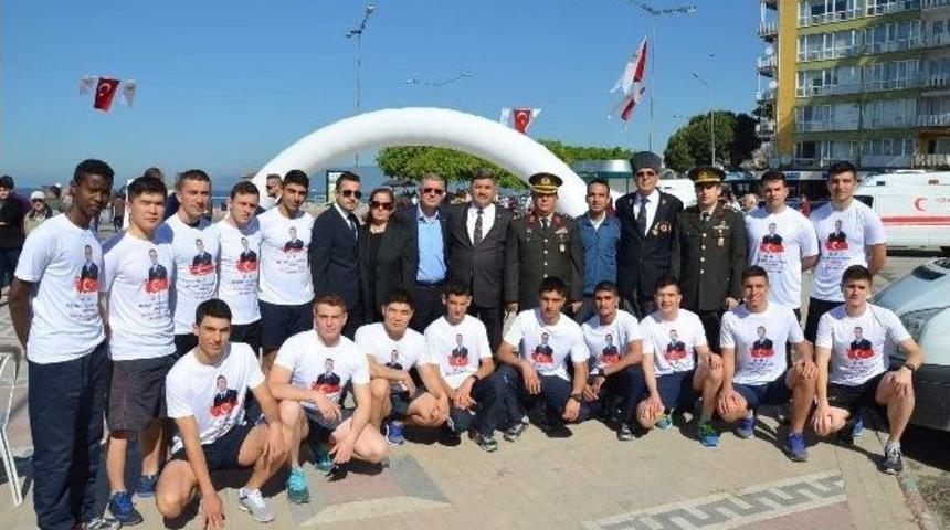 Gemlik Şehitleri İçin Yarıştı