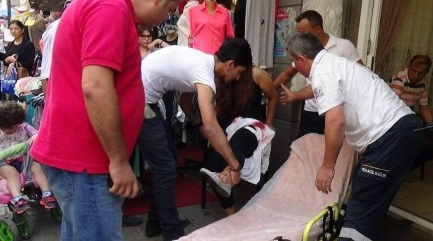 Eski Karısını Sokak Ortasında Yaraladı