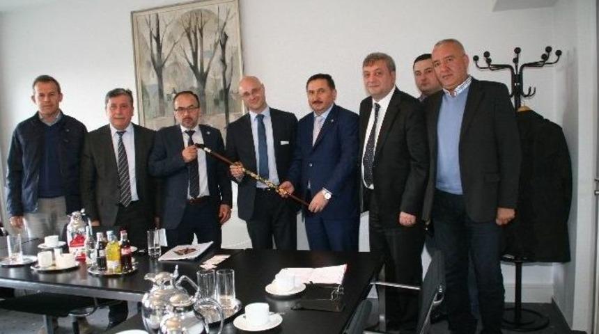 Devrek Tso Almanya&rsquo;da Resmi Ve Sivil Toplum Kuruluşları İle Bir Araya Geldi