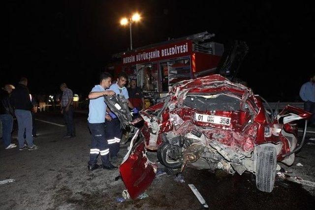 Tır’ın Çektiği Otomobile Başka Tır Çarptı: 1 Ölü, 3 Yaralı