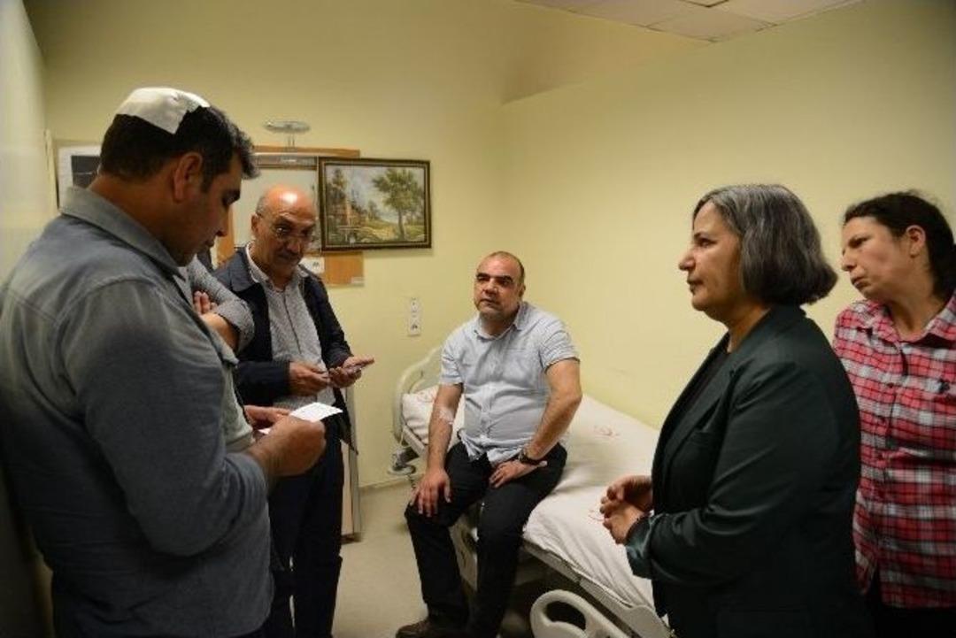 Diyarbakır&rsquo;da Tesis &Ccedil;alışmalarına Taşlı Sopalı Saldırı: 7 Yaralı