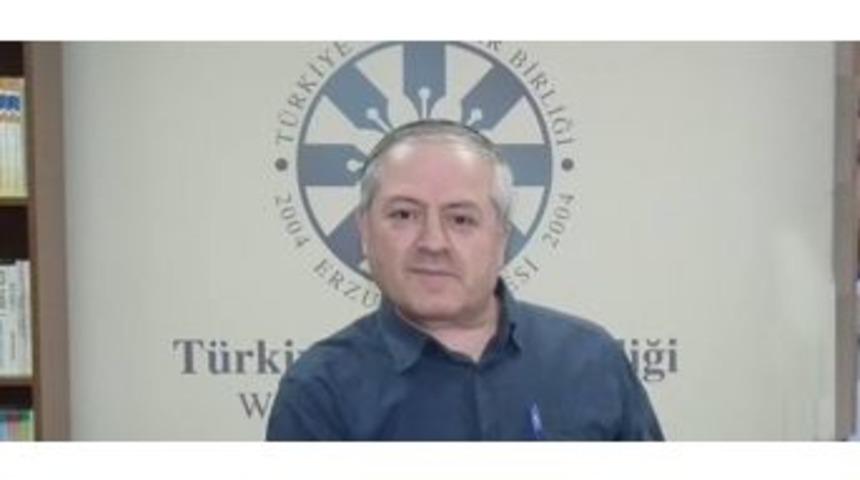 M.hanefi İspirli&rsquo;den İmza Ve Konferans