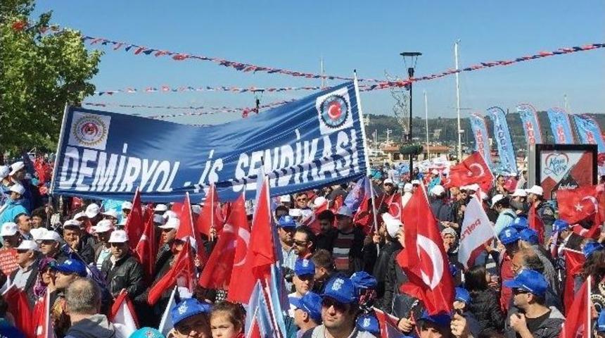 &Ccedil;anakkale&rsquo;de 1 Mayıs Kutlamaları Başladı