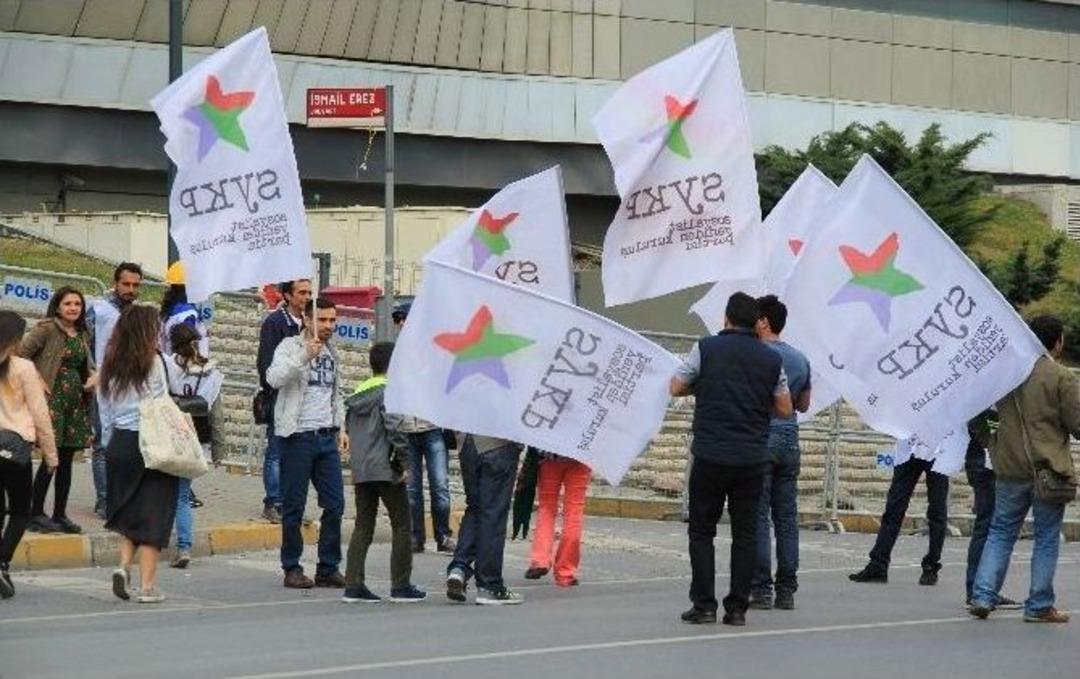 Bakırk&ouml;y&rsquo;de 1 Mayıs Korteji İ&ccedil;in Hazırlıklar Başladı