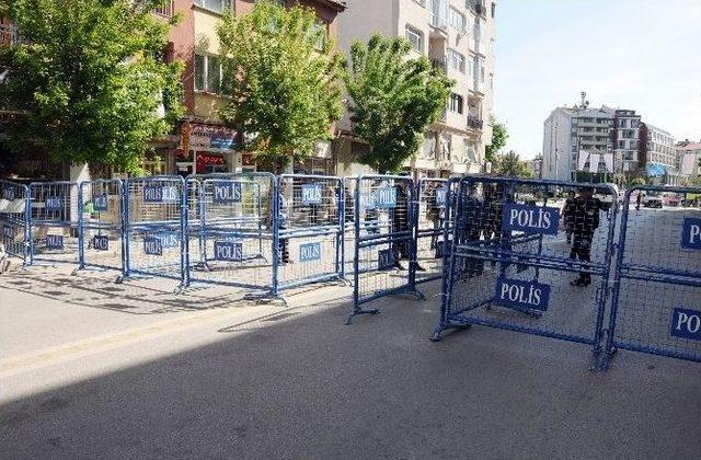 Eskişehir&rsquo;de 1 Mayıs &Ouml;nlemleri 1