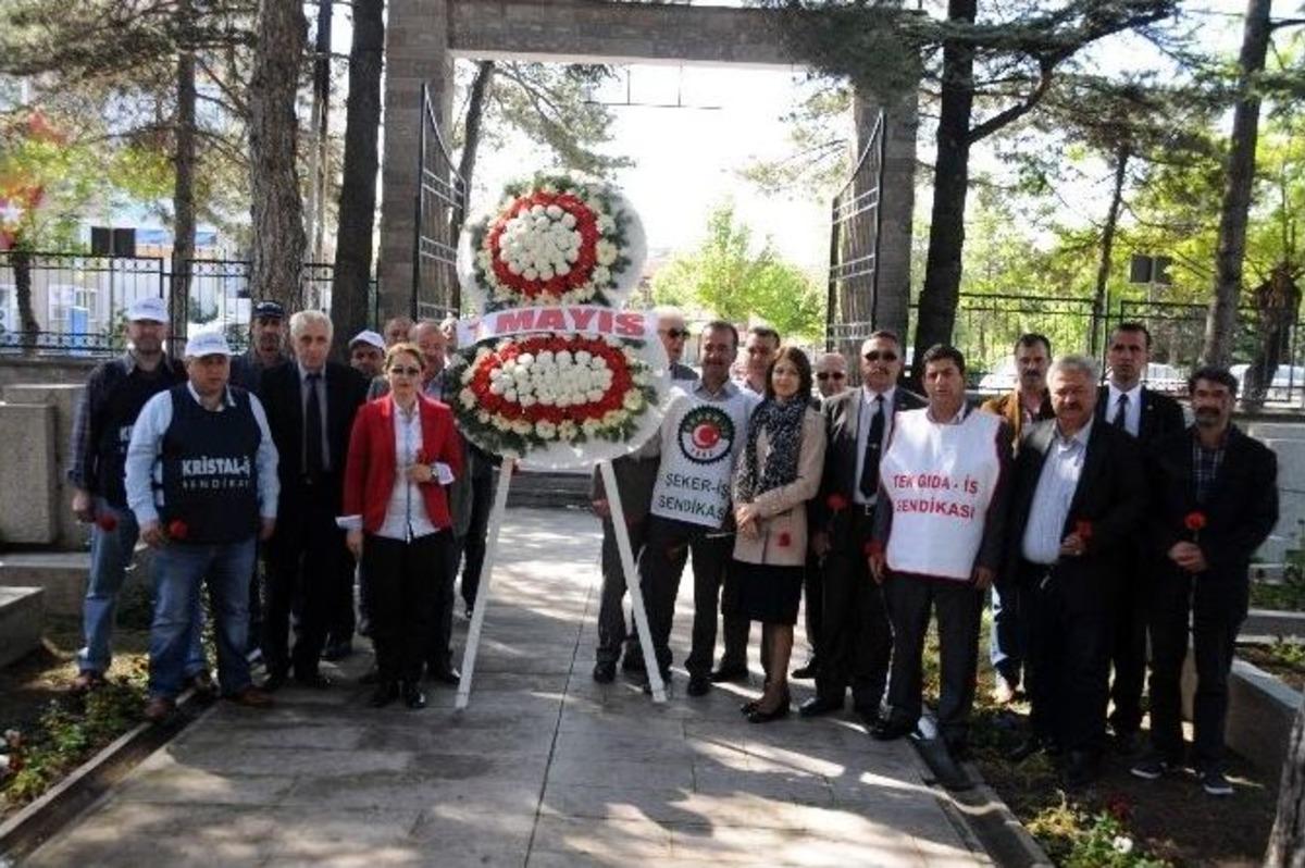 T&uuml;rk-iş Temsilcilerinden Anlamlı Ziyaret
