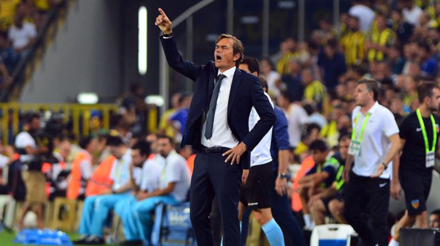 Johan Derksen: Cocu Fenerbahçe'den ayrılmak istiyor