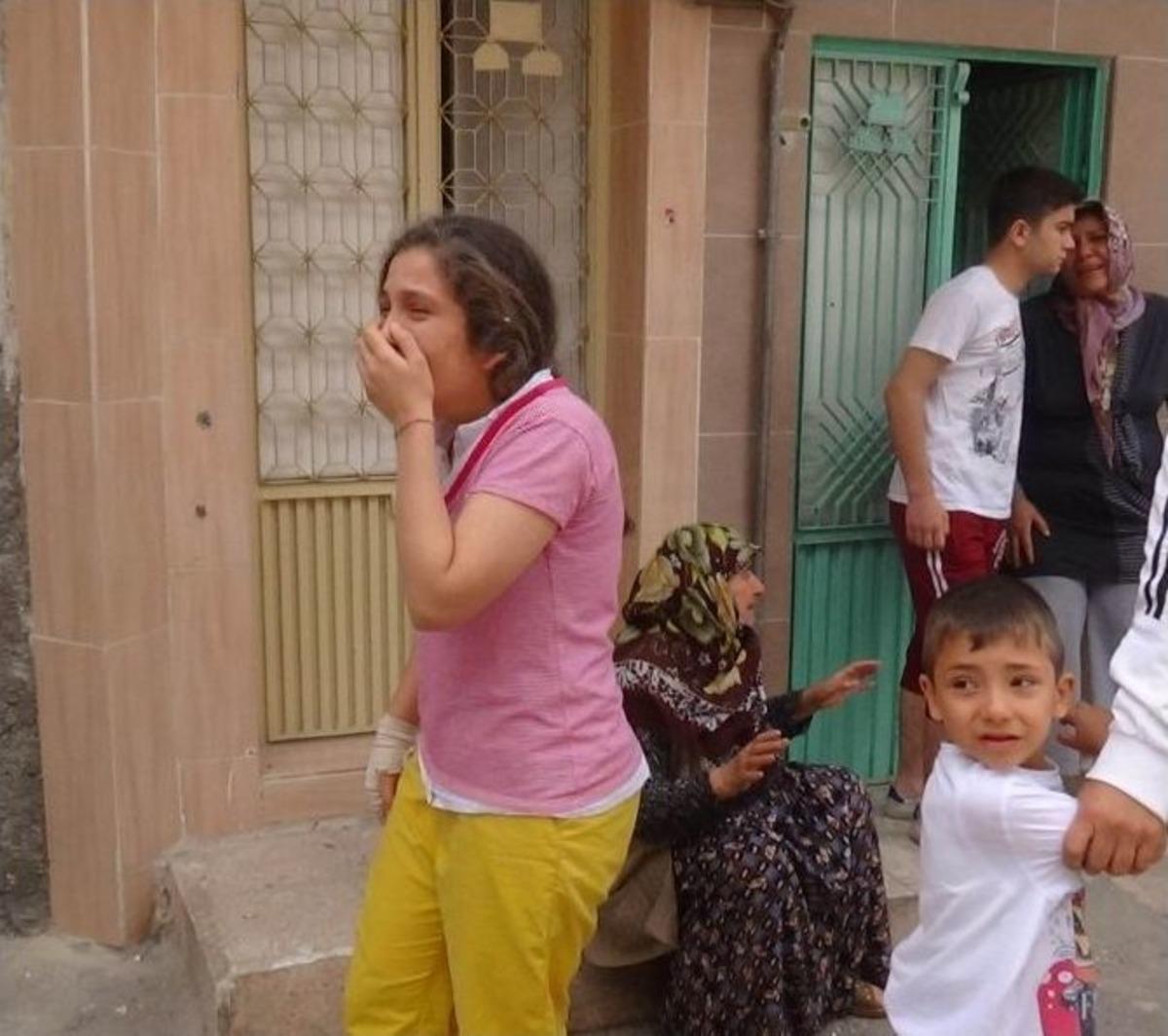 Suriye Tarafından Atılan Bir Roket Mermisi Daha Kilis&rsquo;e D&uuml;şt&uuml;: 2 Yaralı