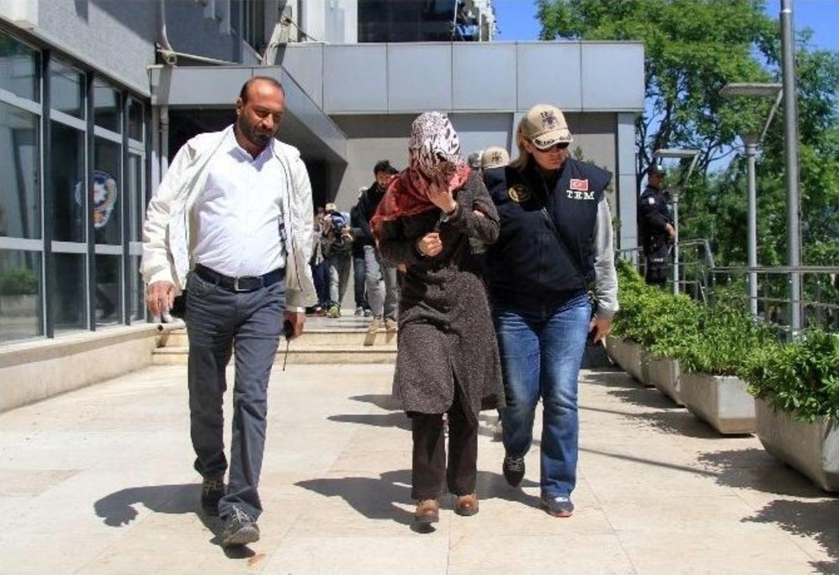 Bursa&rsquo;daki Canlı Bomba Saldırısıyla İlgili 17 Kişi Adliyeye Sevk Edildi