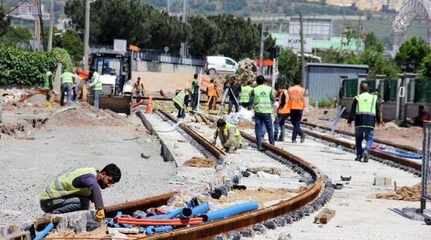 Ak&ccedil;aray&rsquo;da 600 Metre Ray D&ouml;şendi